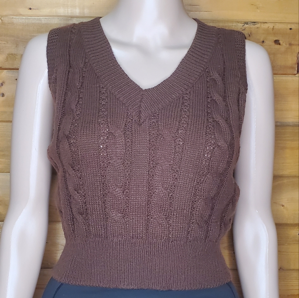 ♥️NWOT SHEIN brown crochet vest sleeveless short Size L